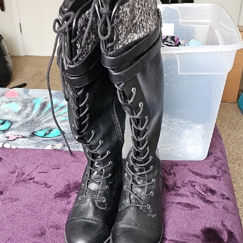 NWOB - Torrid 10W - EXTRA WIDE WIDTH CALF - Black Over the Knee Lace-Up Boots
